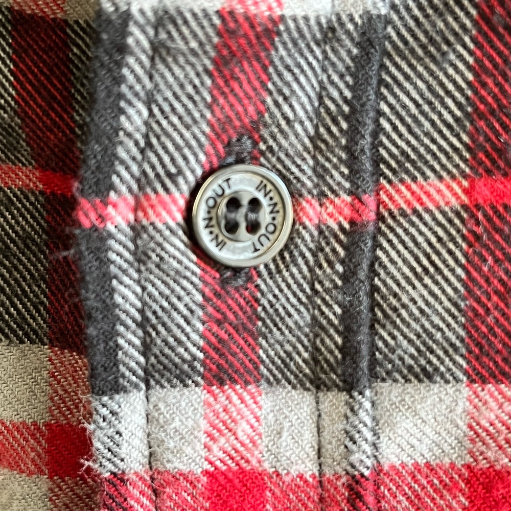 In-N-Out flannel - Picture 9 of 9